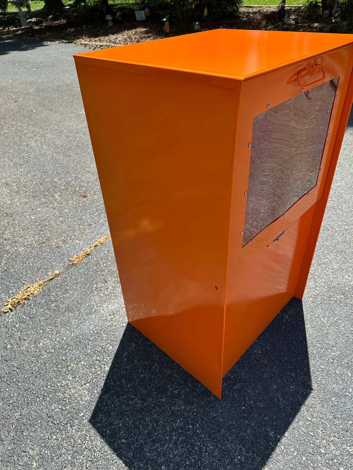 Sidewalk Food Pantry